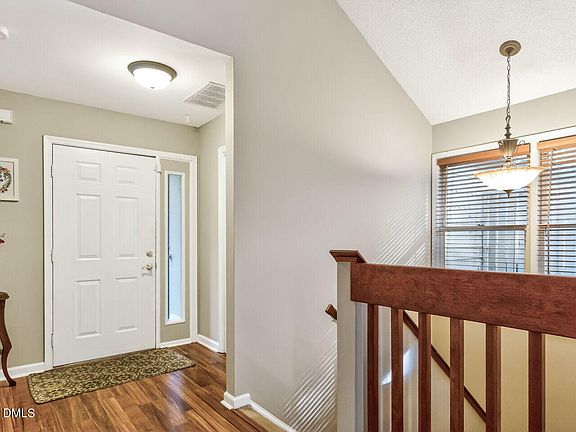 3rd image of 3423 Oak Trl