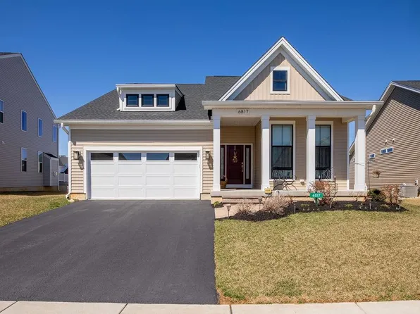 6817 Sycamore Dr E, Bath, PA 18014