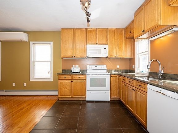 4th image of 134 Baker St