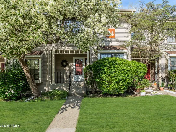 2404 Gulfstream Way, Toms River, NJ 08755