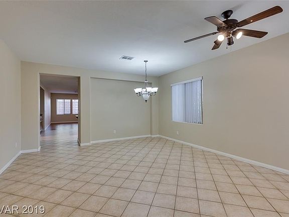 3rd image of 8133 Devils Canyon St