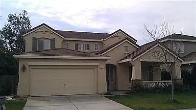 812 Hometown Way photo 1