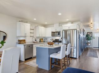 249 Dano Dr, Phoenix, OR 97535