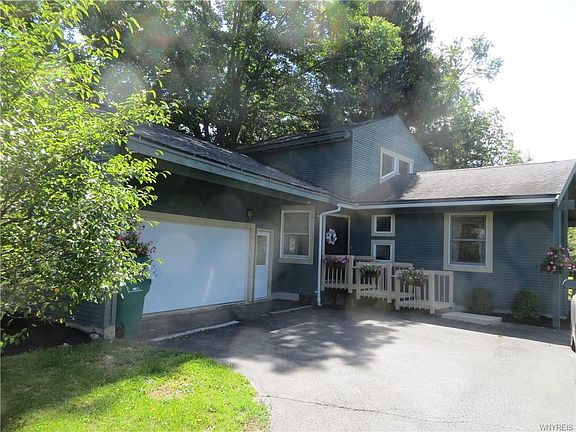 2nd image of 4051 N Hampton Brook Dr