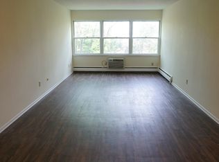 1329 Saint Paul Ave APT 15, Saint Paul, MN 55116