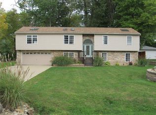 4885 Will Dr, Akron, OH 44319