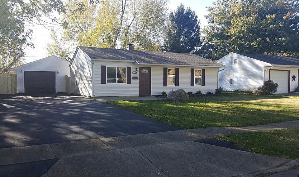 1st image of 1891 Drake Dr