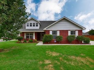 126 Misty Pointe Dr, Madison, AL 35757