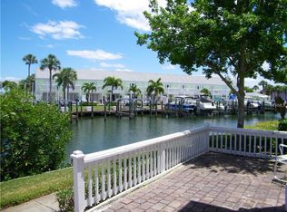 4740 Beach Dr SE APT B, Saint Petersburg, FL 33705