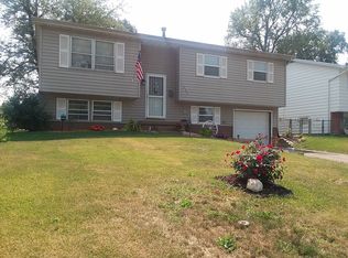 1237 Ravina Ave, Decatur, IL 62526