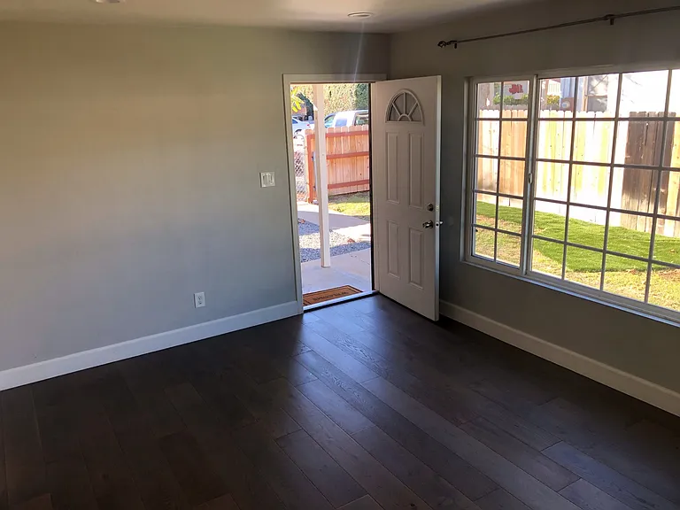6760 Mohawk St — Photo 14