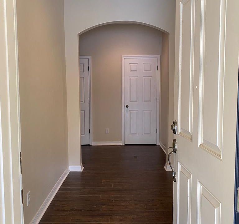 1st image of 3631 Pine Knot Dr #3631