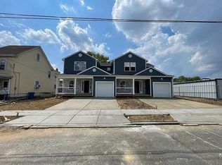 130 Kossuth St, Riverside, NJ 08075