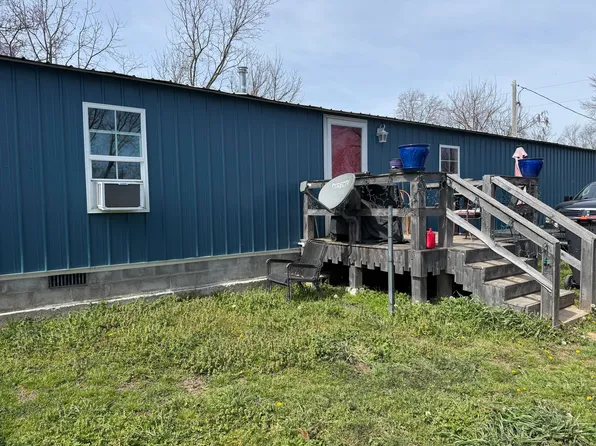 208 Cass Avenue, Exeter, MO 65647