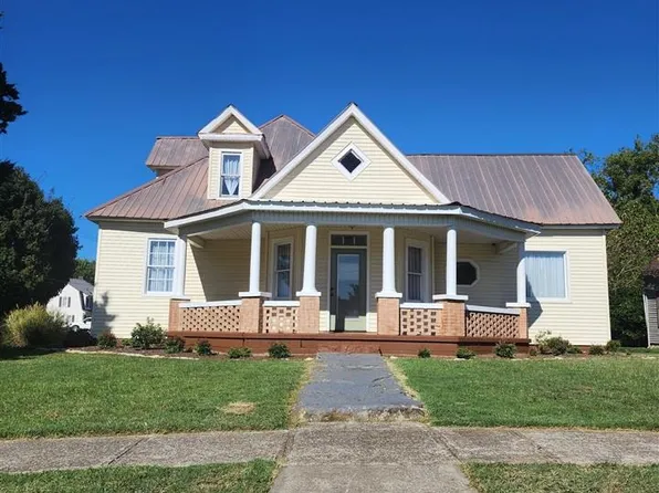 301 Owens St, Cave City, KY 42127