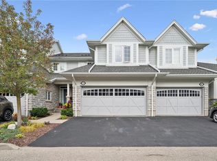 276 Sims Estate Dr #9, Kitchener, ON N2A 0B1