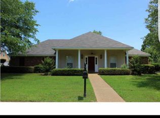 318 Patrick Farms Dr, Pearl, MS 39208