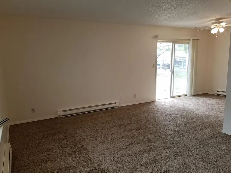 927 Cortez Ct — Photo 9