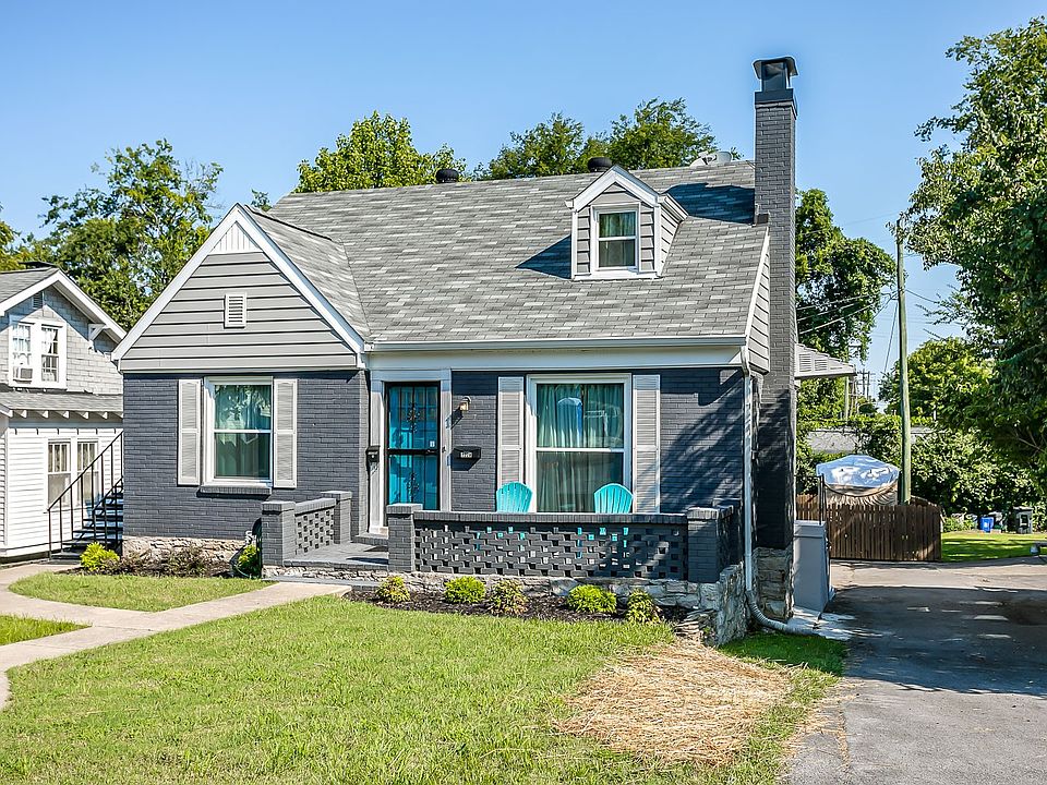 1st image of 2228 Ashwood Ave