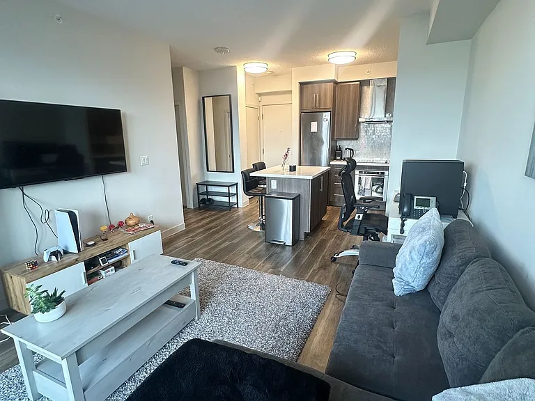 2081 Fairview St #603 — Photo 9