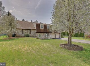 1103 Lavera Rd, Warminster, PA 18974