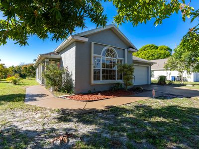 721 Roselyn Avenue, Fort Pierce, FL, 34982