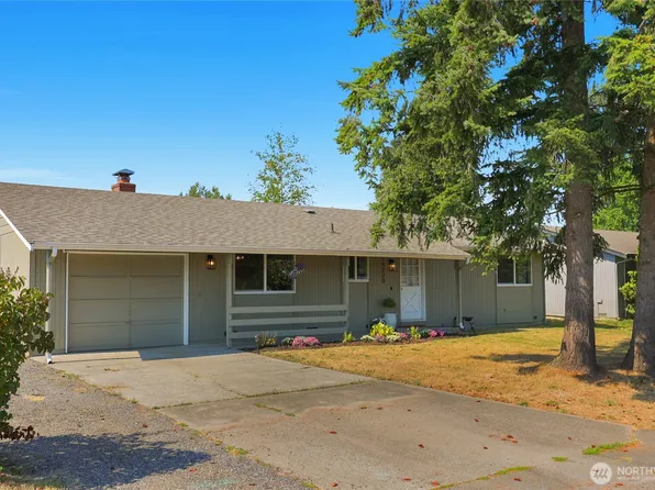 14220 51st Drive NE, Marysville, WA 98271