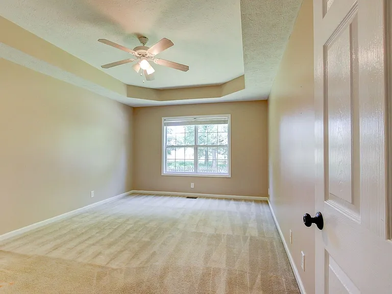 3729 Kendra Ct N — Photo 19