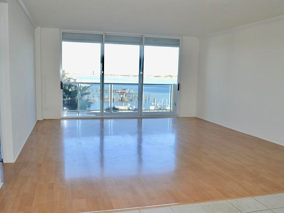 5th image of 2800 N Flagler Dr APT 407