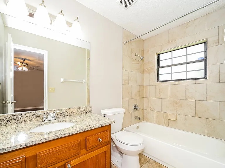 10871 Copper Creek Ct — Photo 12