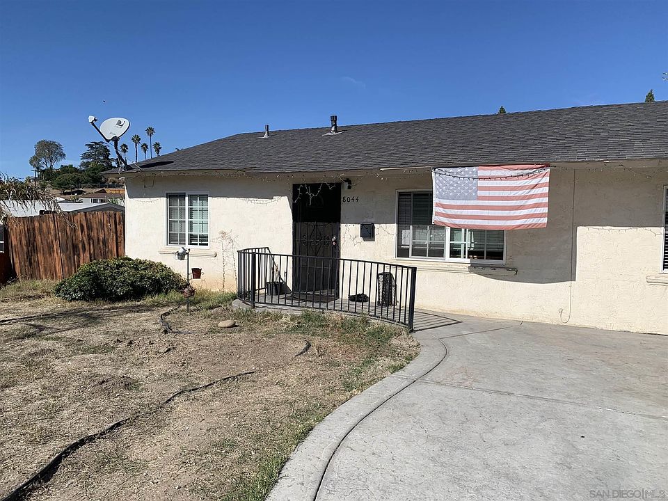1st image of 8044 Solana St