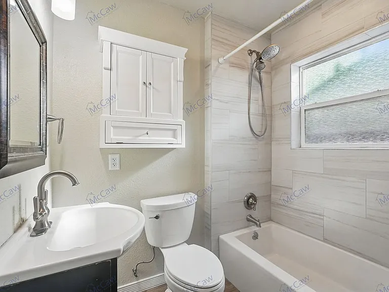 4710 Wateka Dr — Photo 15