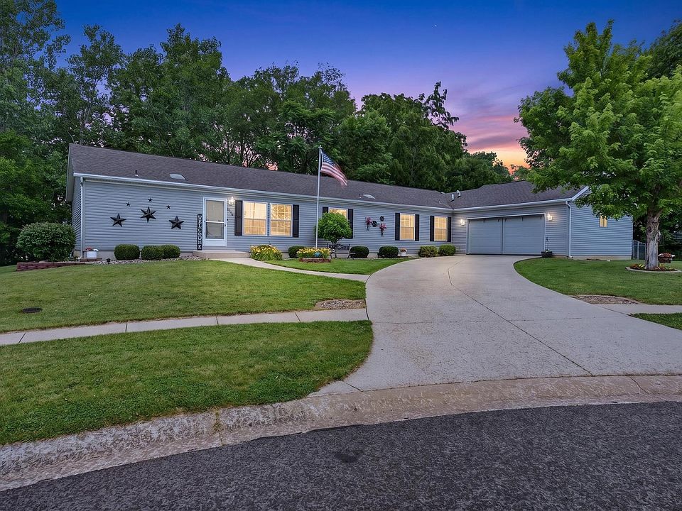 1st image of 344 W Weston Dr