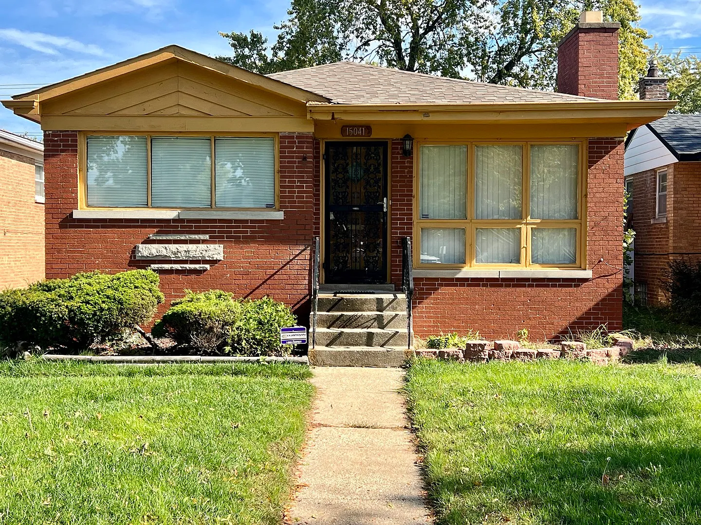 15041 Cottage Grove Ave photo 1
