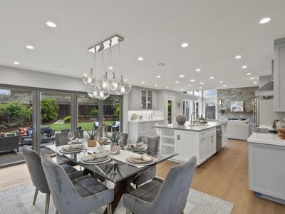 100 Dundee Ln, San Carlos, CA, 94070