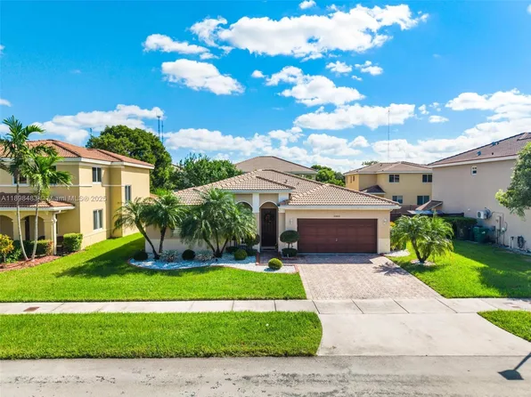 20459 NW 14th Ct, Miami Gardens, FL 33169