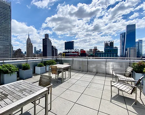 Rented by Corcoran | media 10