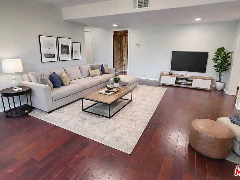 5655 Como Cir — Photo 15