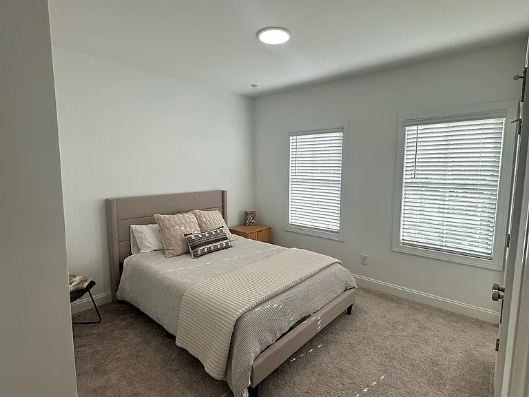 1117 Larkin Dr — Photo 35