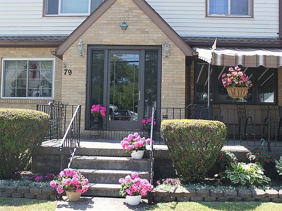 2nd image of 79 Wellworth Pl