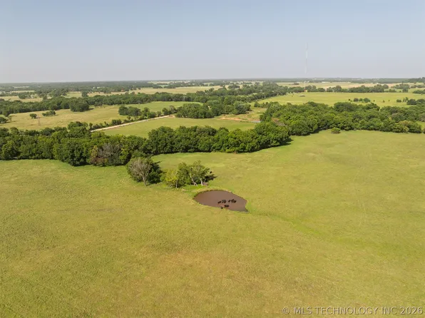 E 300th Rd, Vinita, OK 74301
