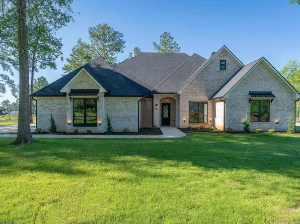 110 Reed Ln, Longview, TX 75602