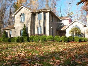 1st image of 53 Glenbrook Dr