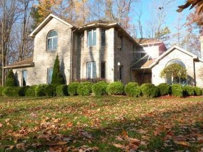 53 Glenbrook Dr, Grove City, PA, 16127
