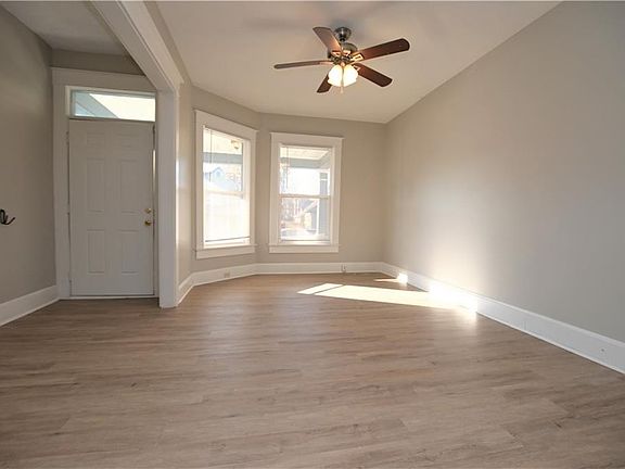 5th image of 2605 N Central Ave