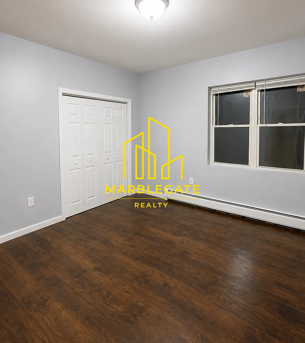 2 bed, 850 sqft, $1,800 — Photo 3