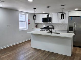 696 Dr Martin Luther King Jr Blvd #3, Newark, NJ 07102