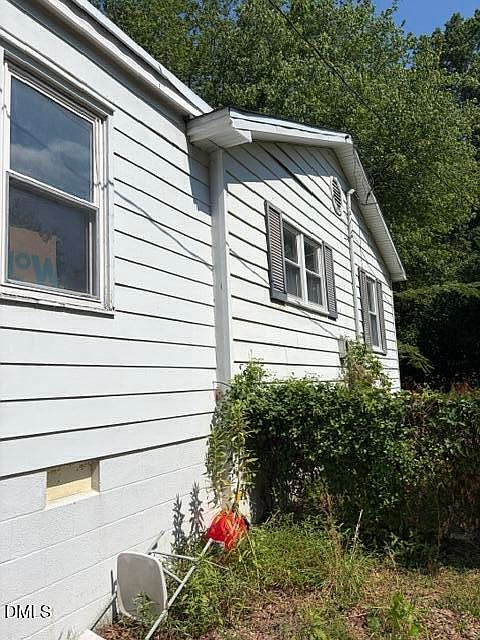 1st image of 507 Strother Rd