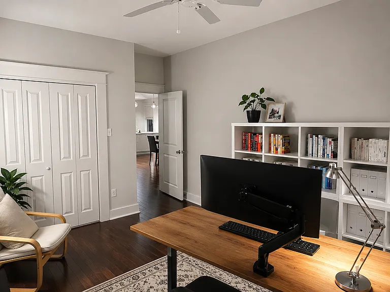 2616 Robert St — Photo 6