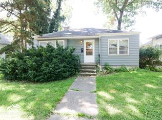 823 Kearney St, Manhattan, KS 66502